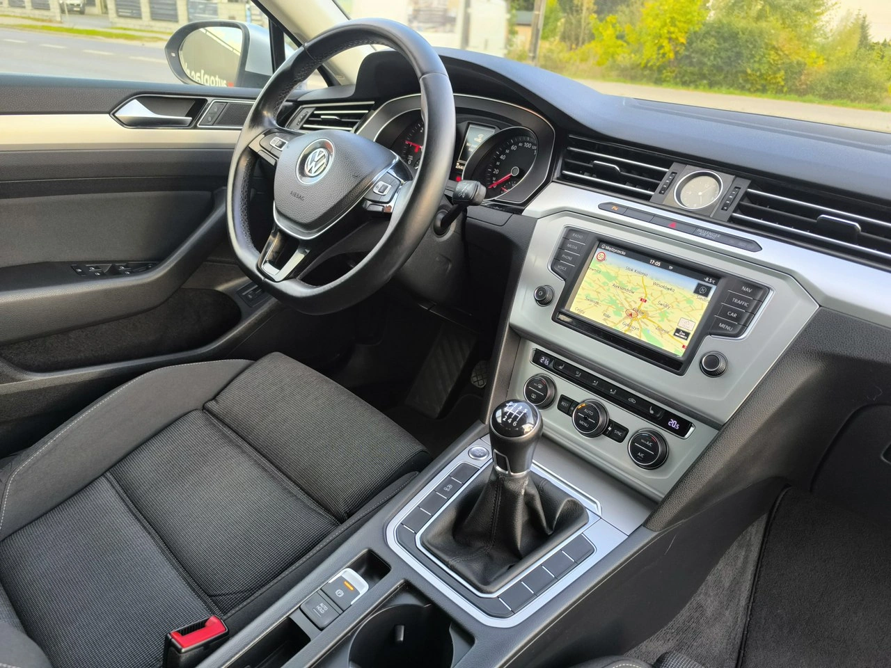 Volkswagen Passat - Zdjęcie 29