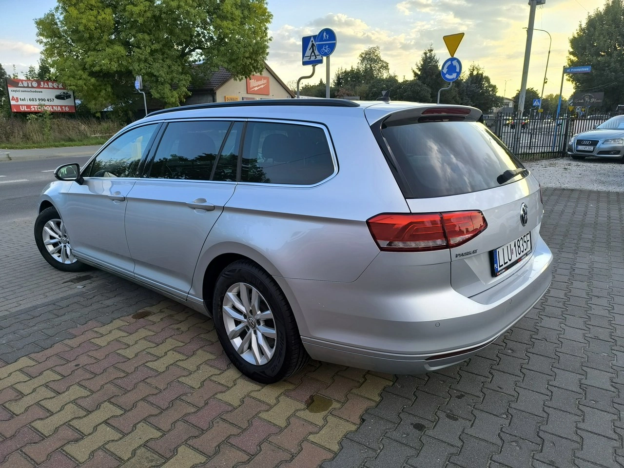 Volkswagen Passat - Zdjęcie 7