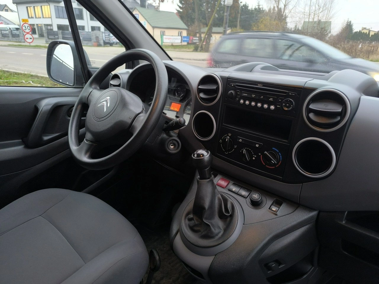 Citroën Berlingo - Zdjęcie 17