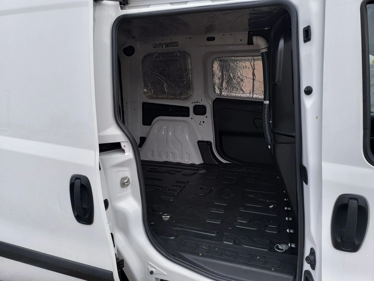 Fiat Doblo - Zdjęcie 16