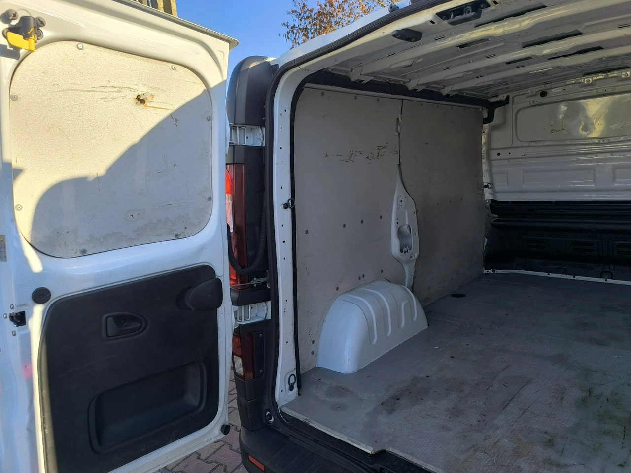 Opel Vivaro - Zdjęcie 22