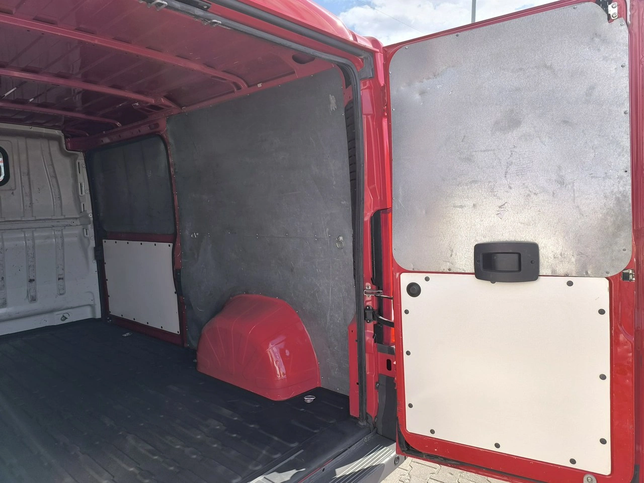 Peugeot Boxer - Zdjęcie 21