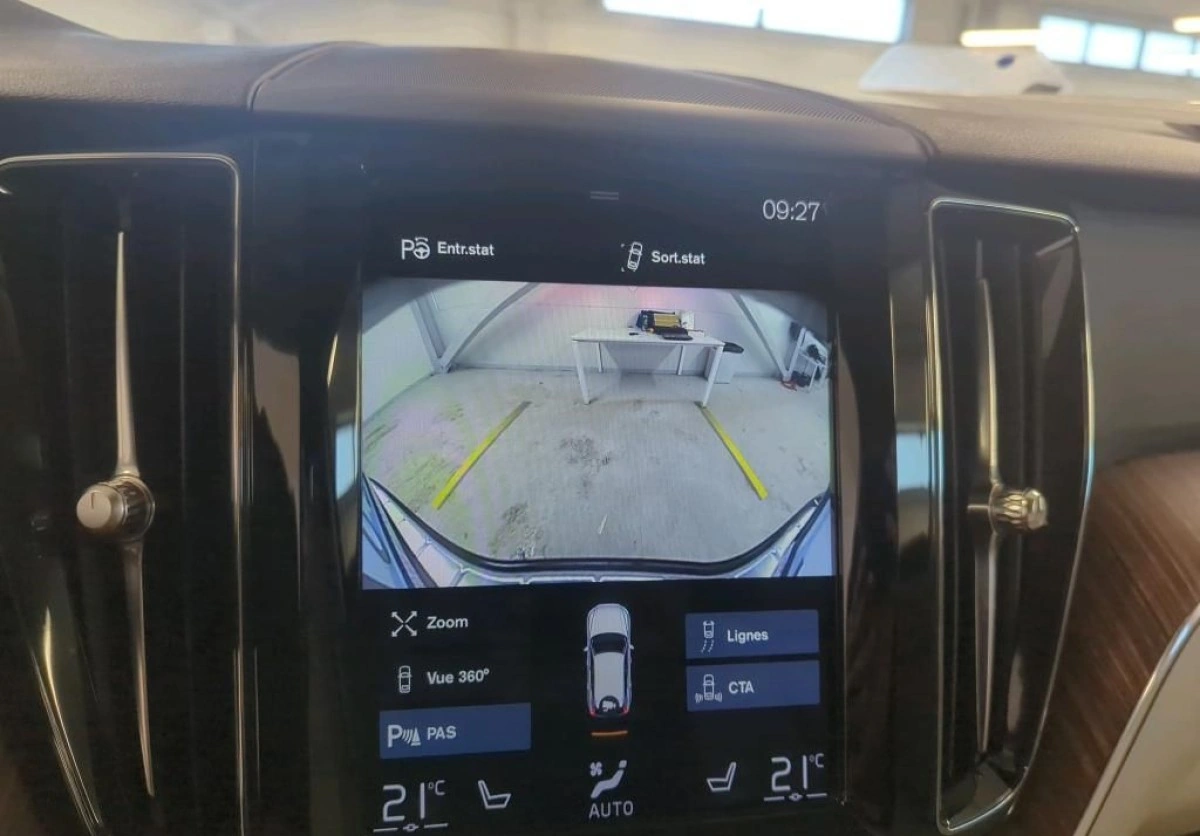 Volvo XC 60 - Zdjęcie 10