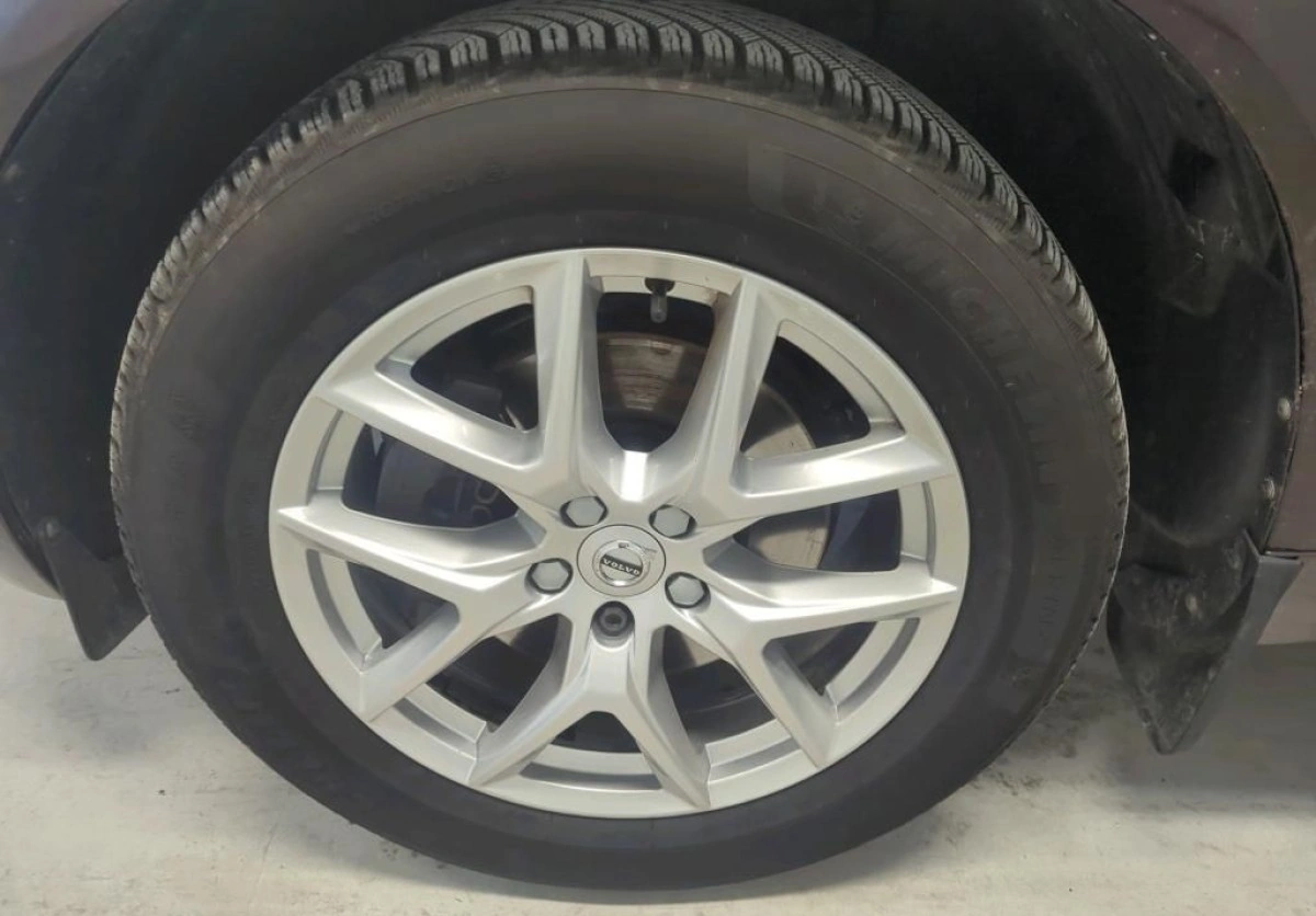 Volvo XC 60 - Zdjęcie 13