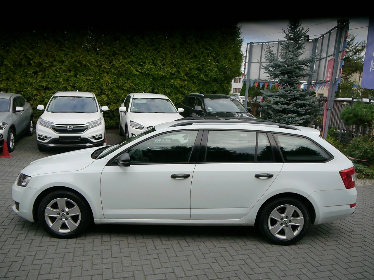 Skoda Octavia - Zdjęcie 9