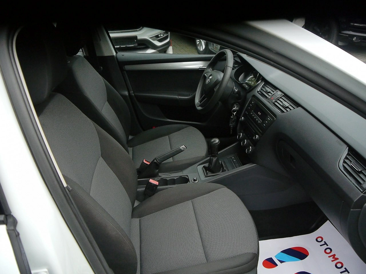 Skoda Octavia - Zdjęcie 23