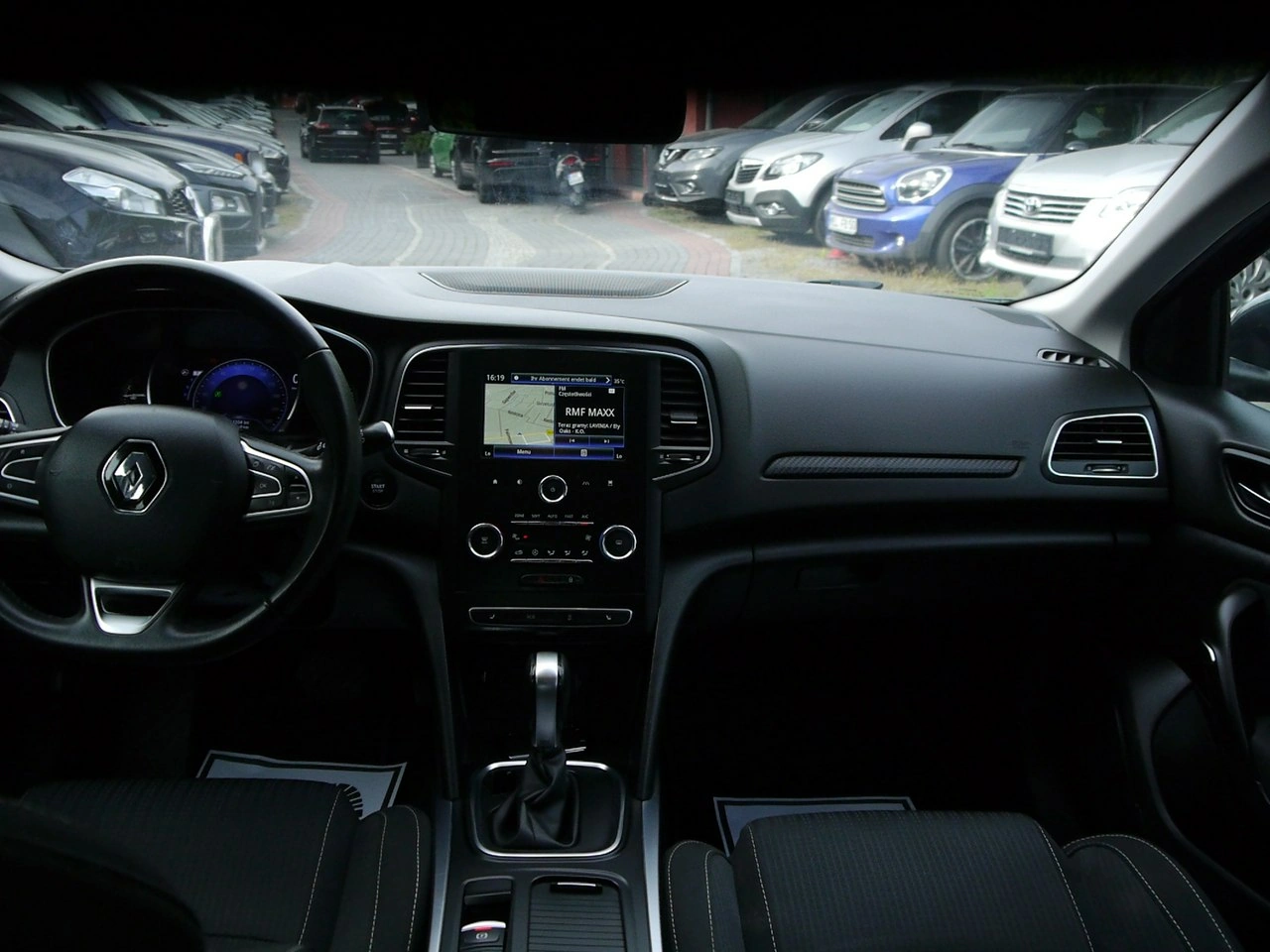 Renault Megane - Zdjęcie 17