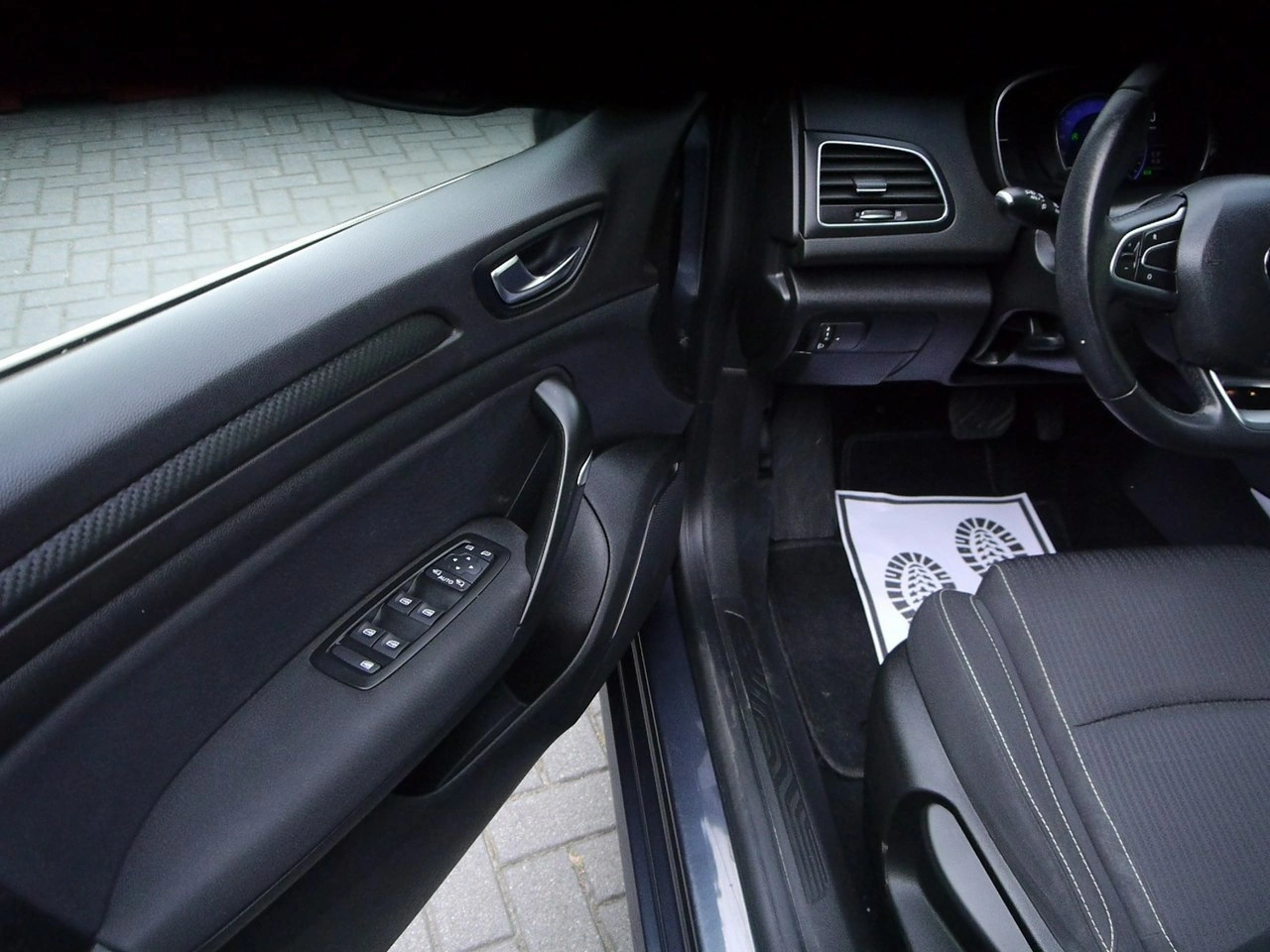 Renault Megane - Zdjęcie 30