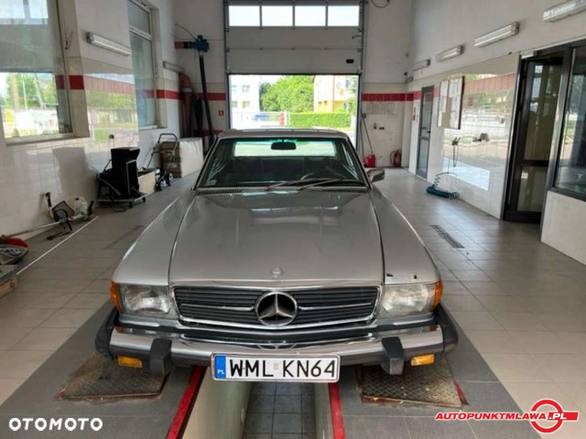 Mercedes-Benz SLC - Zdjęcie 2