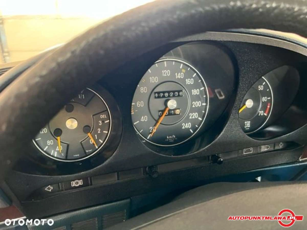 Mercedes-Benz SLC - Zdjęcie 17