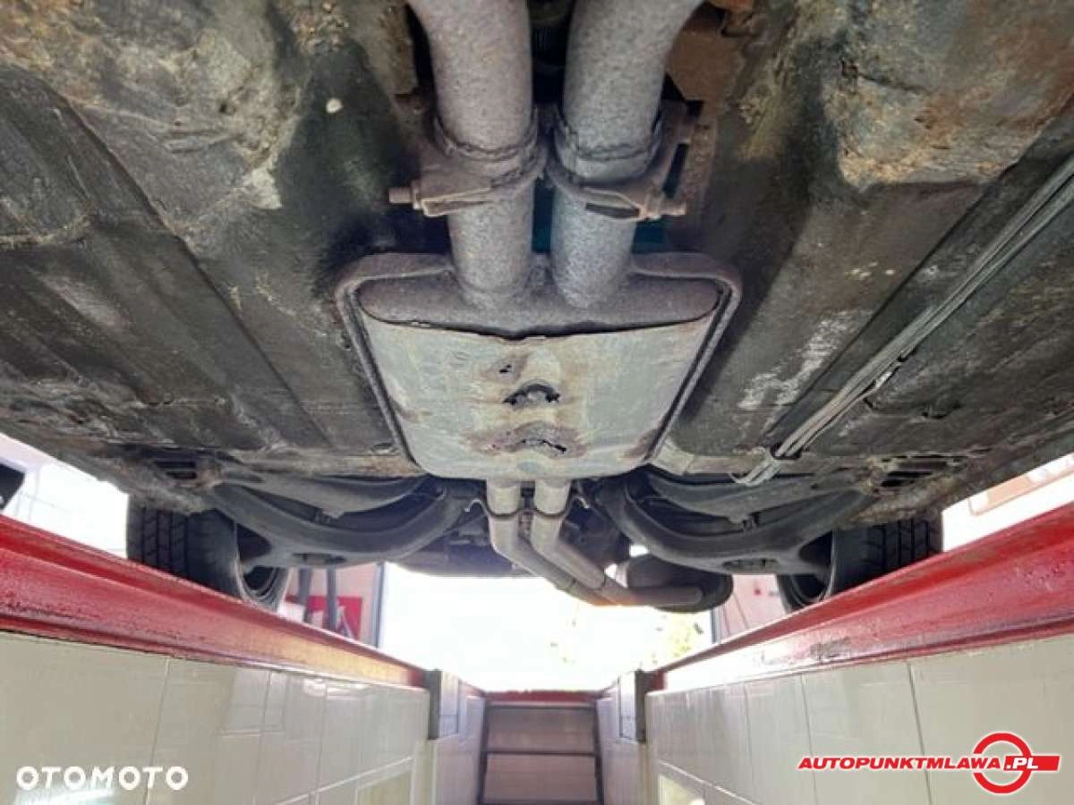 Mercedes-Benz SLC - Zdjęcie 29