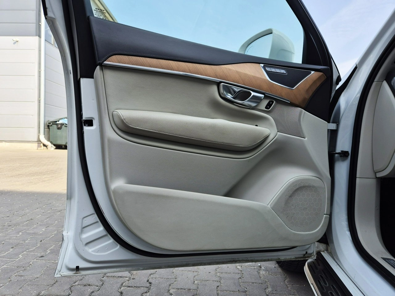 Volvo XC 90 - Zdjęcie 12
