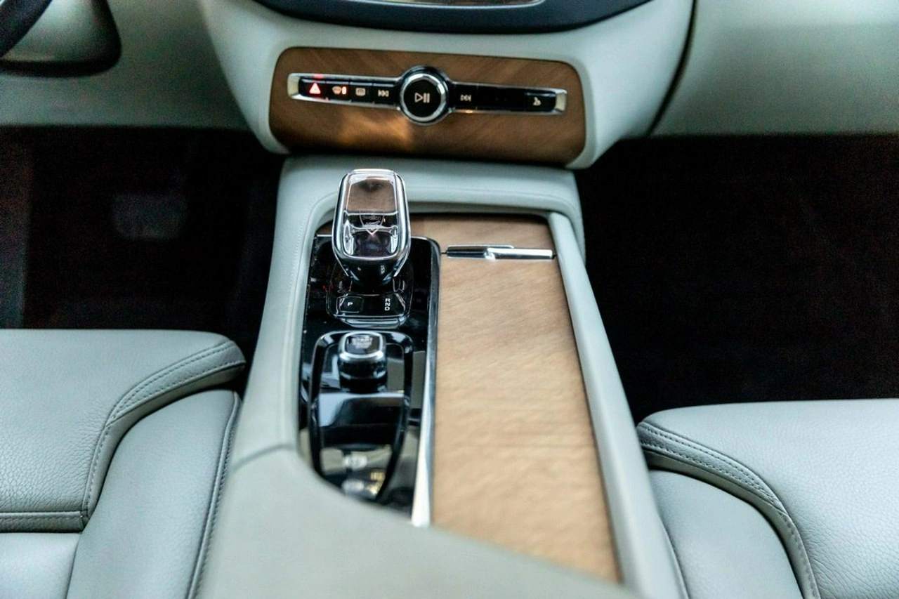 Volvo XC 90 - Zdjęcie 20