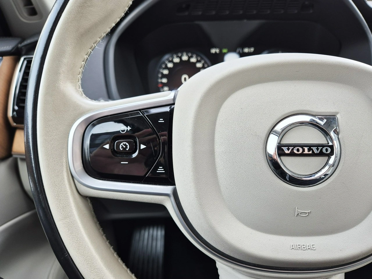 Volvo XC 90 - Zdjęcie 27