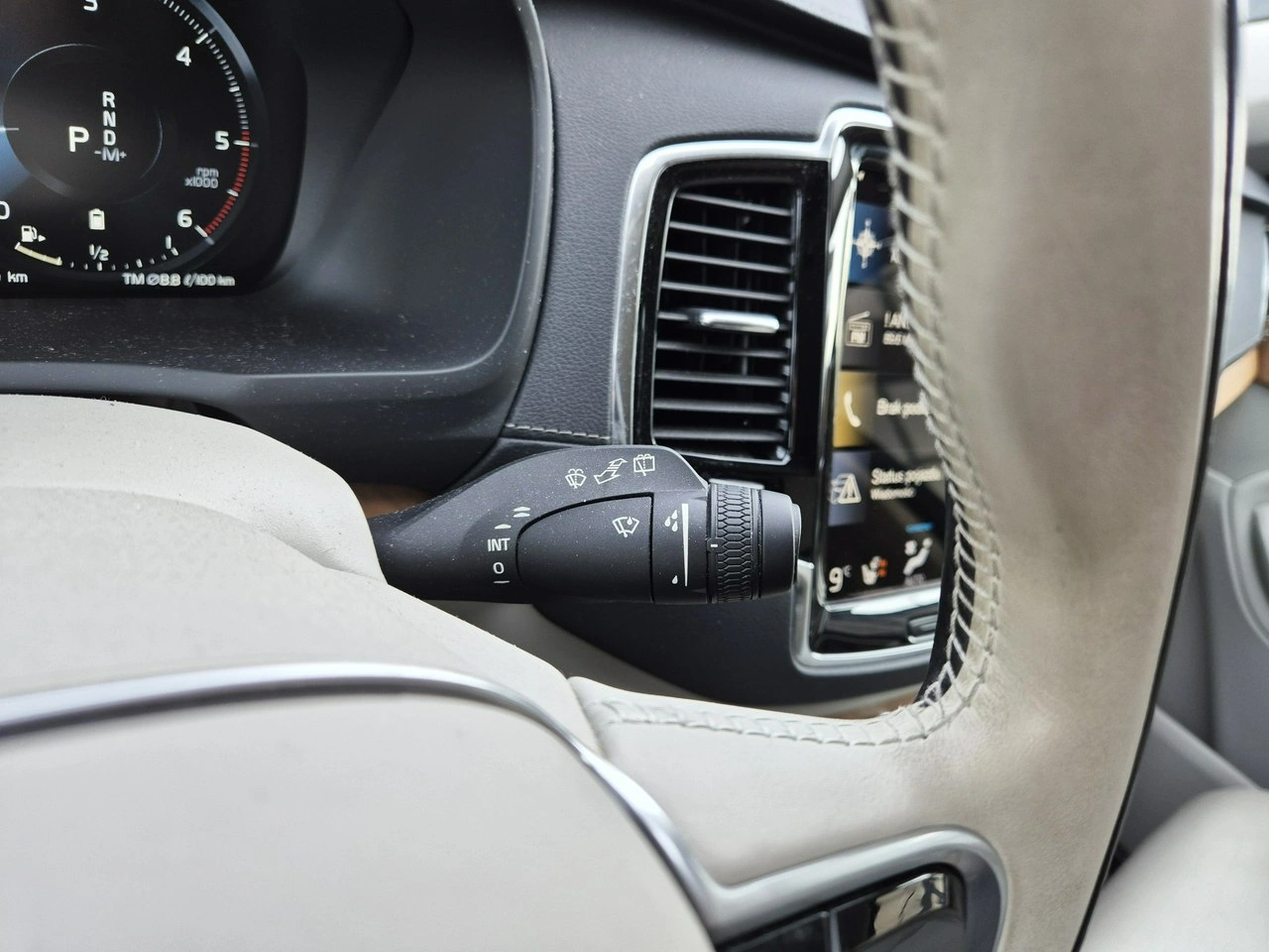 Volvo XC 90 - Zdjęcie 30