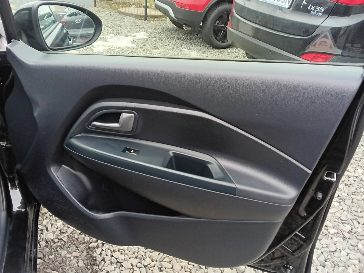 Kia Rio - Zdjęcie 27