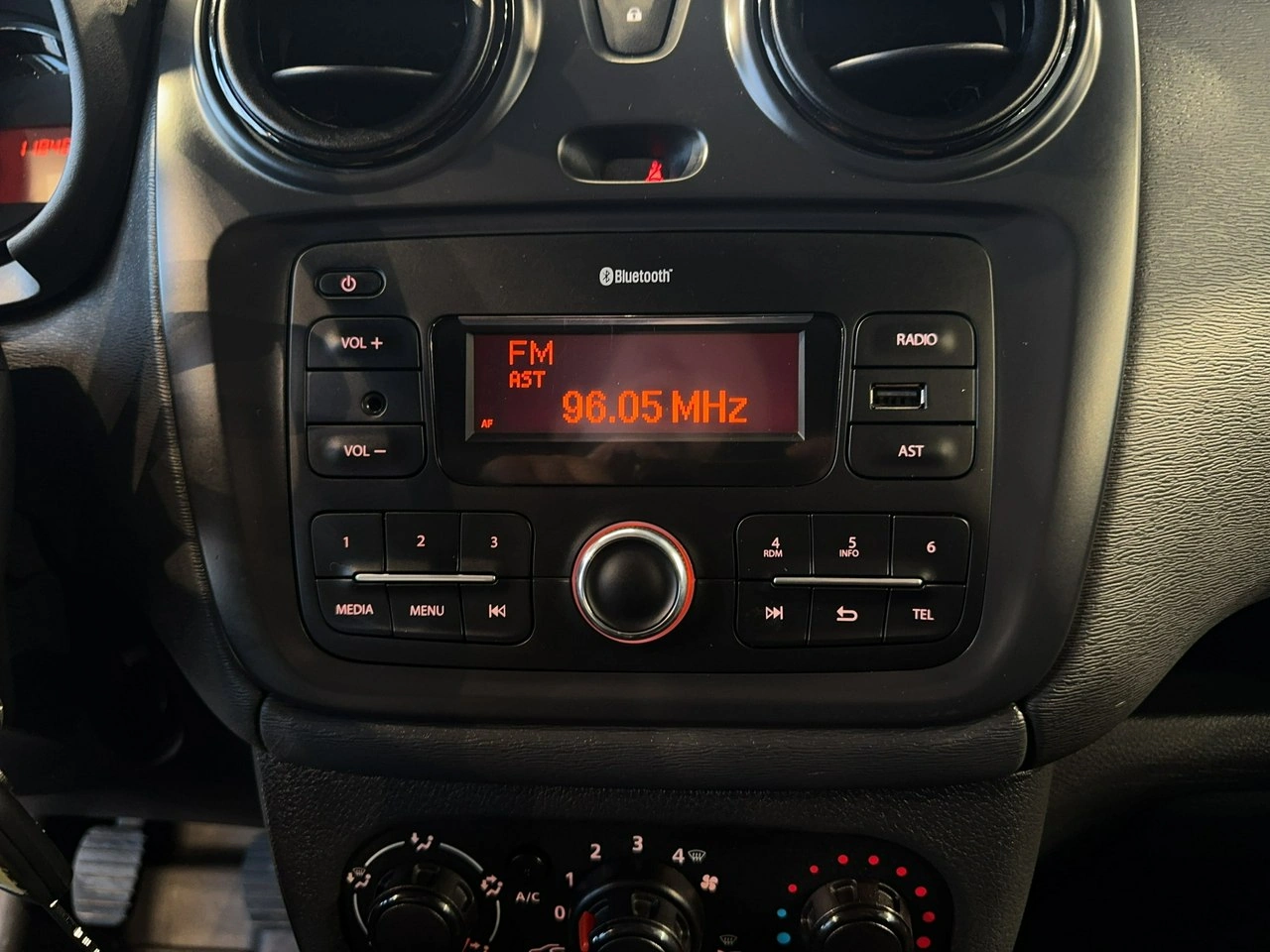 Dacia Dokker Van - Zdjęcie 16