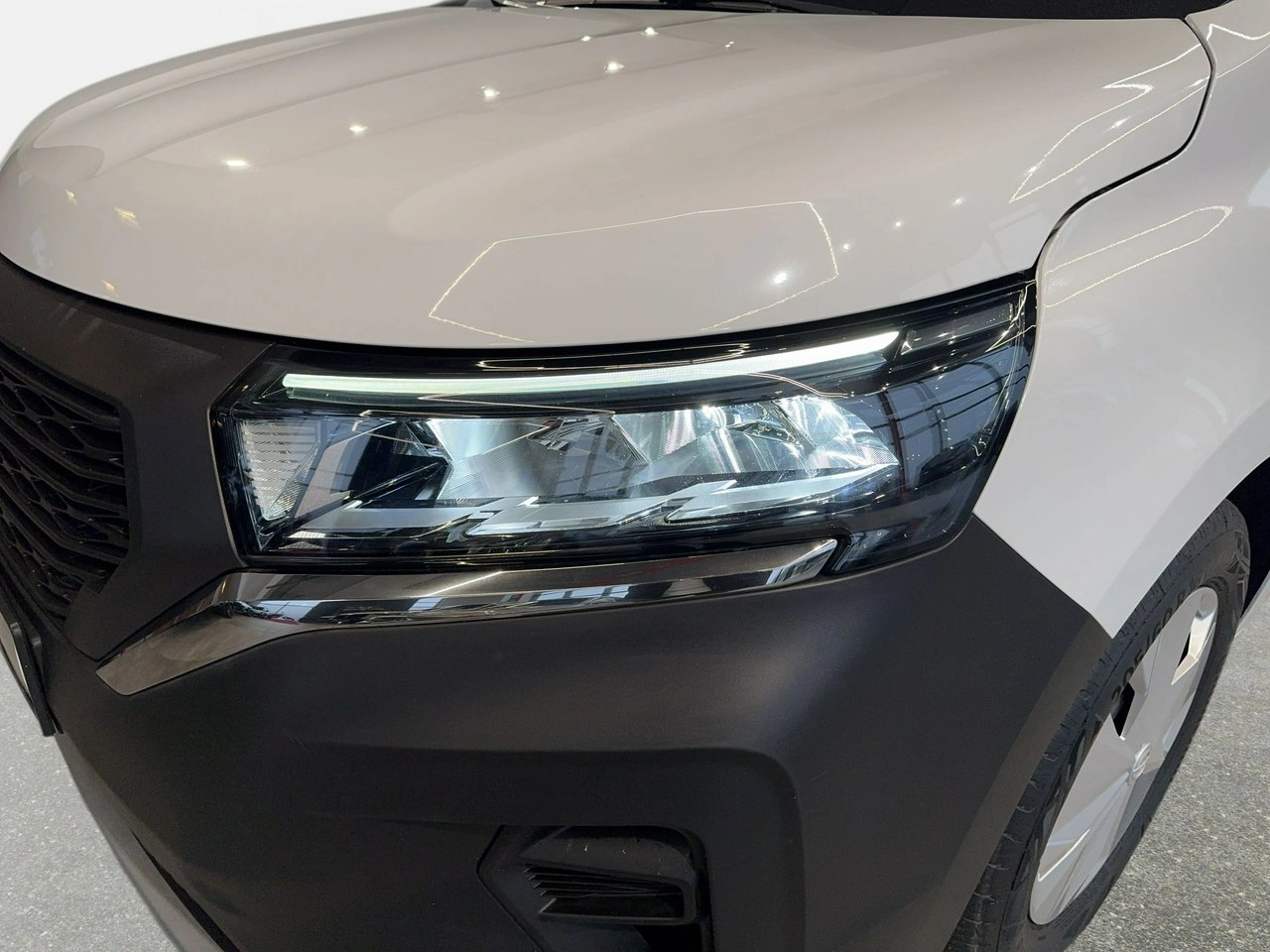 Nissan Townstar - Zdjęcie 8