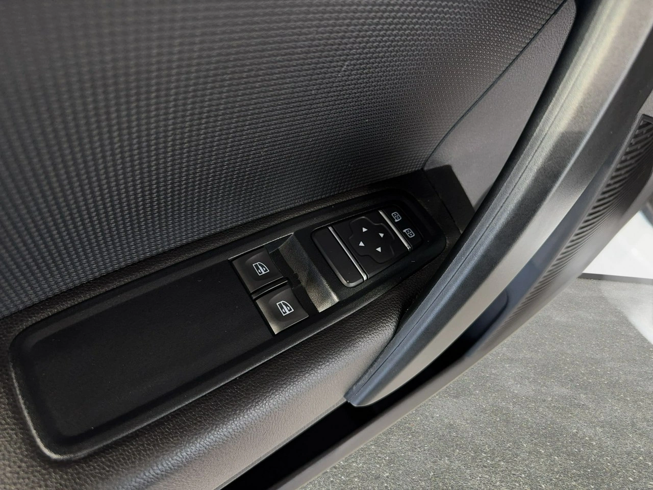 Nissan Townstar - Zdjęcie 14