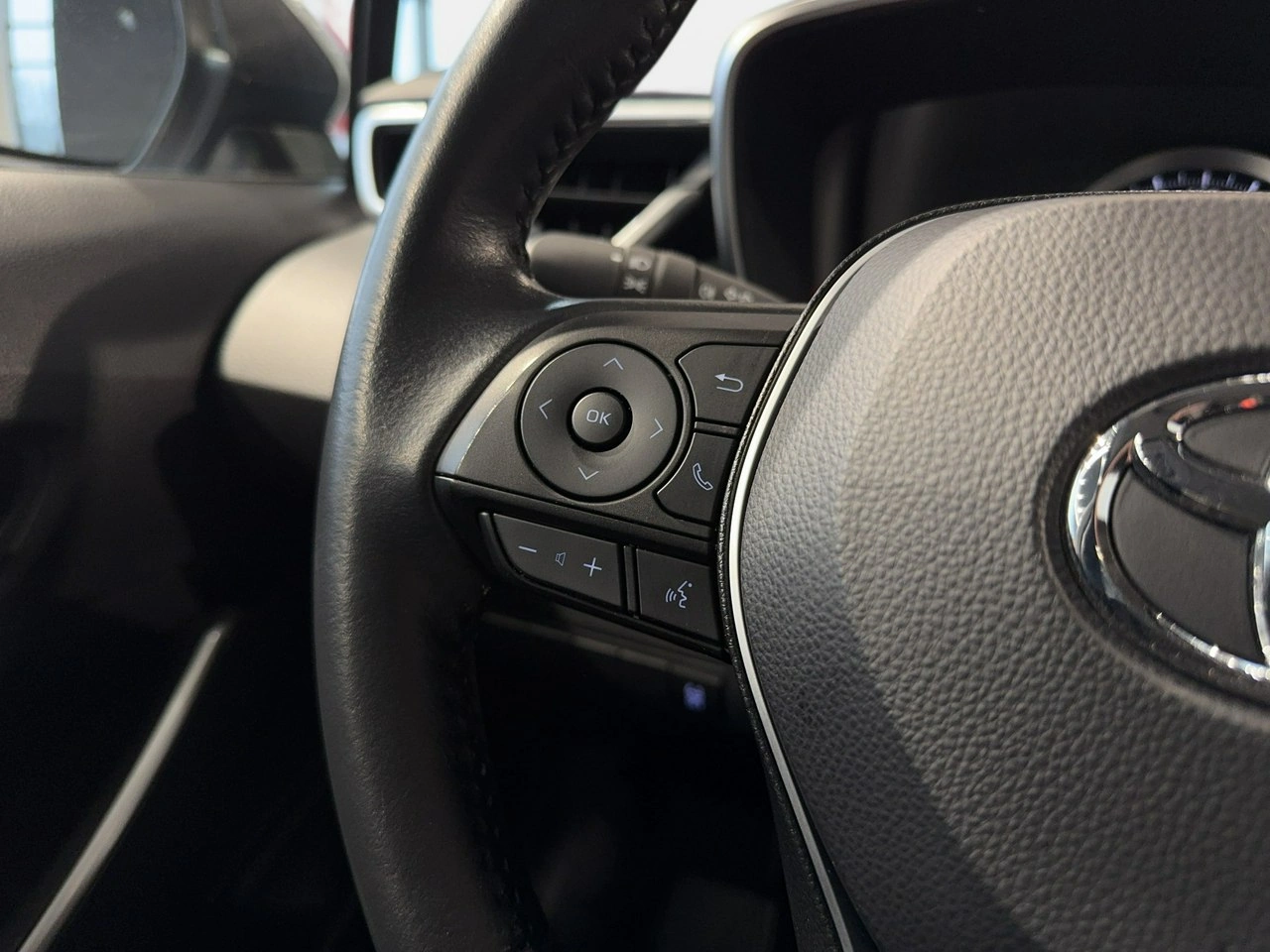 Toyota Corolla - Zdjęcie 20