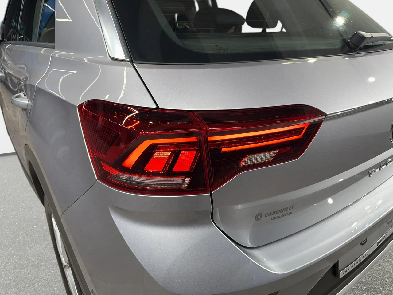 Volkswagen T-Roc - Zdjęcie 10