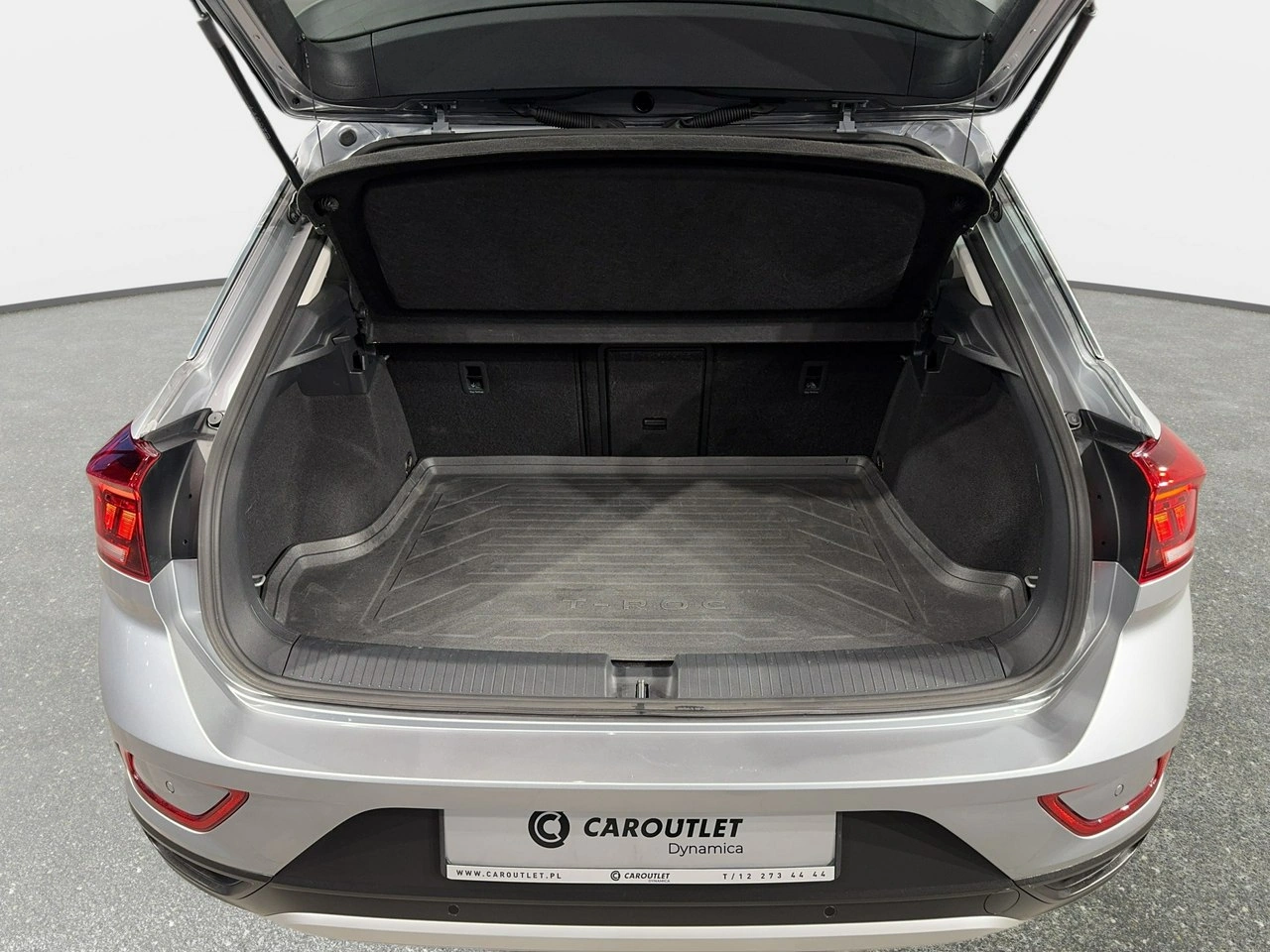 Volkswagen T-Roc - Zdjęcie 13