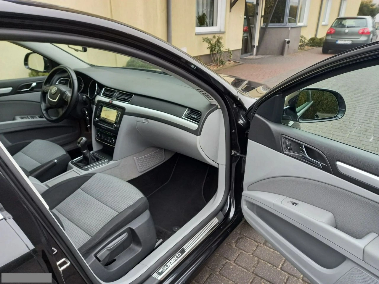Skoda Superb - Zdjęcie 18