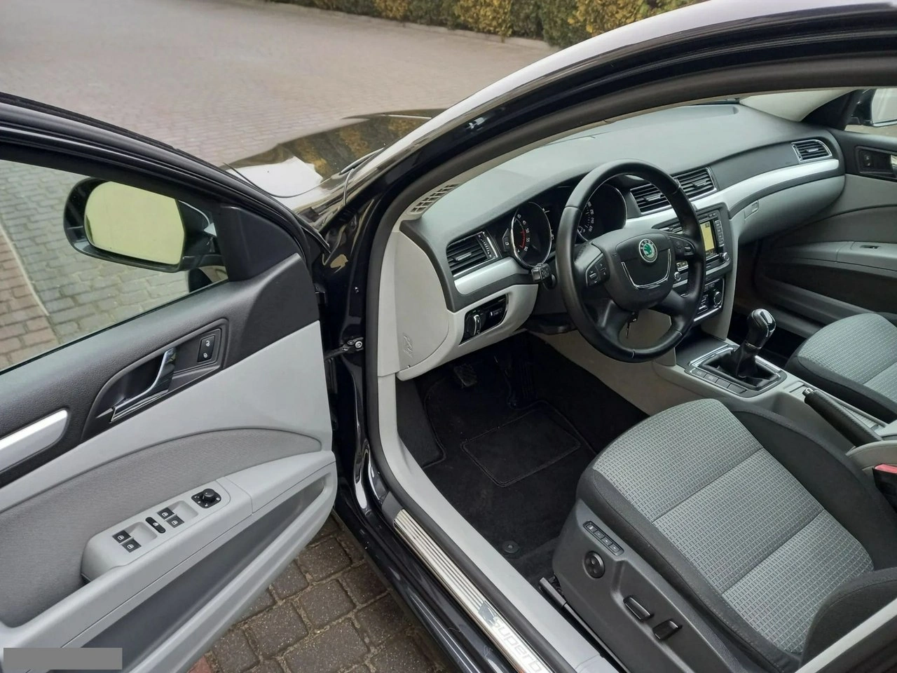 Skoda Superb - Zdjęcie 25