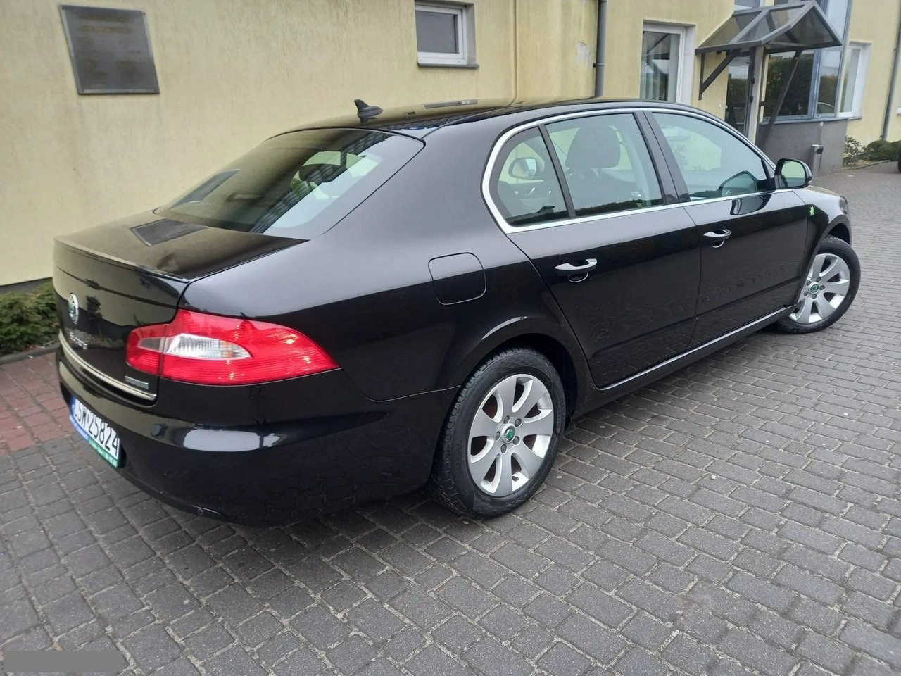Skoda Superb - Zdjęcie 4