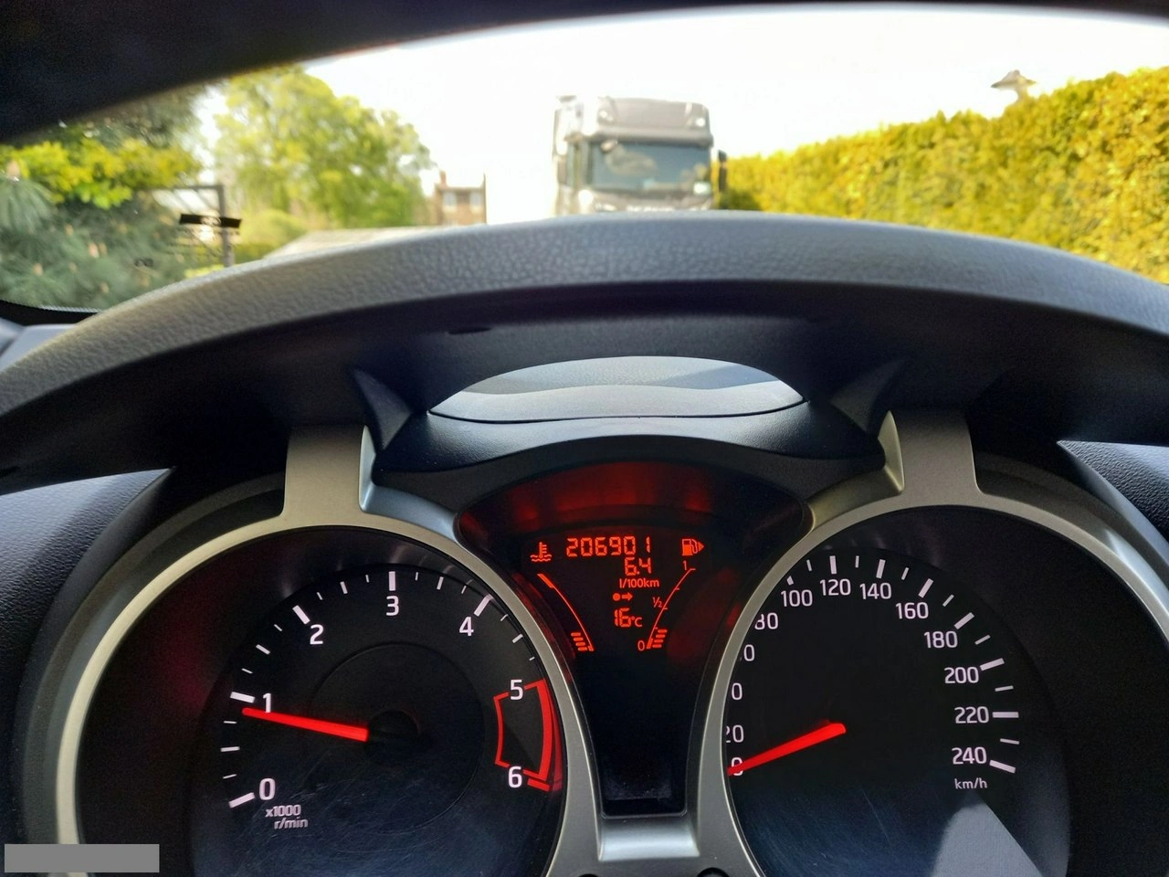 Nissan Juke - Zdjęcie 29