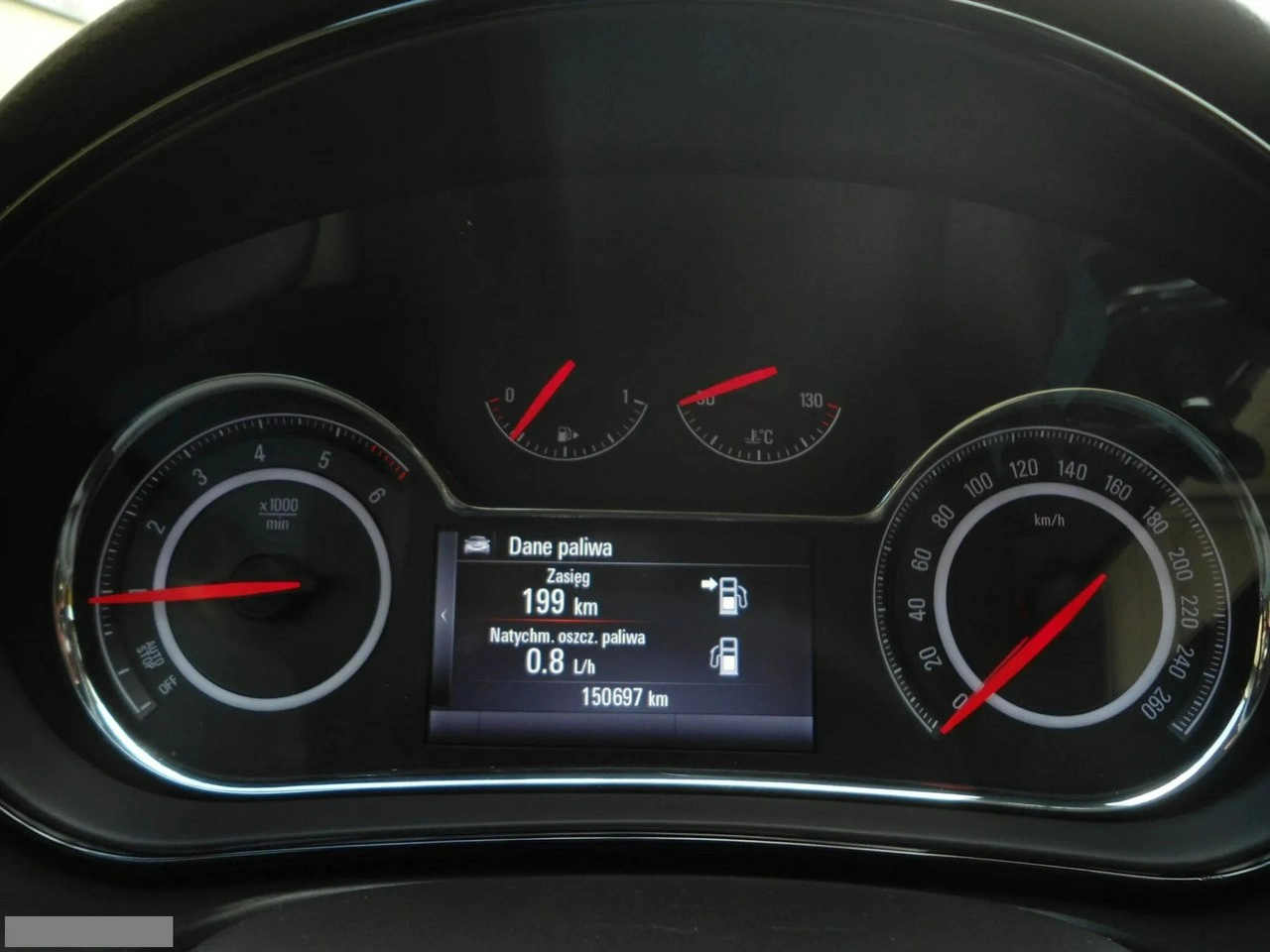 Opel Insignia - Zdjęcie 25