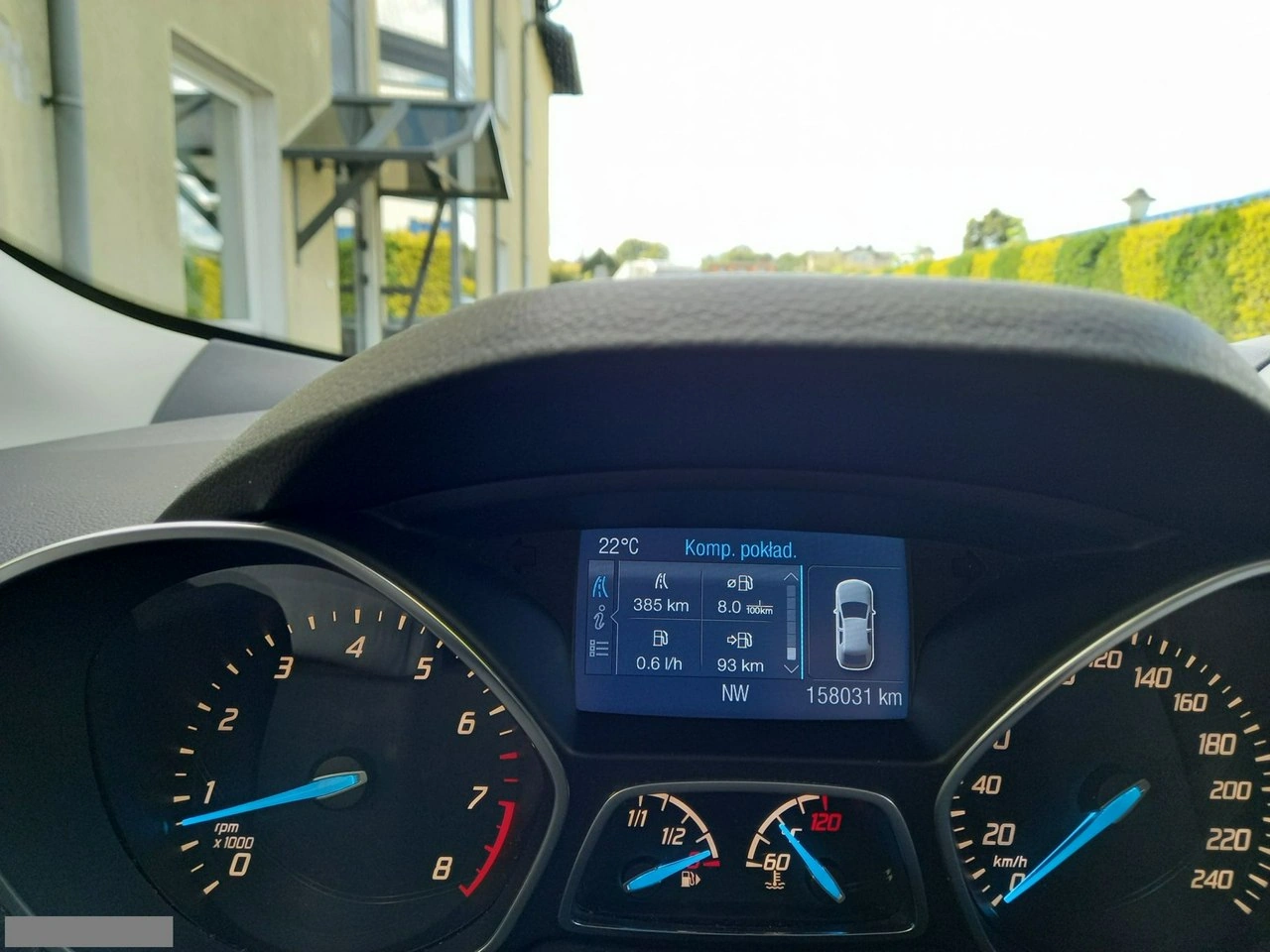 Ford Kuga - Zdjęcie 27