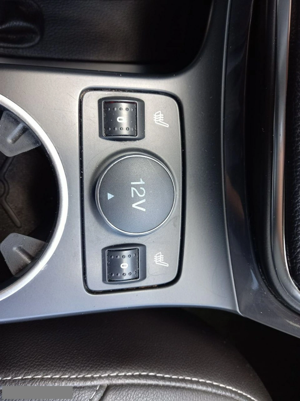 Ford Kuga - Zdjęcie 30