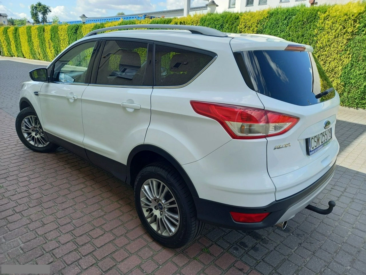 Ford Kuga - Zdjęcie 4