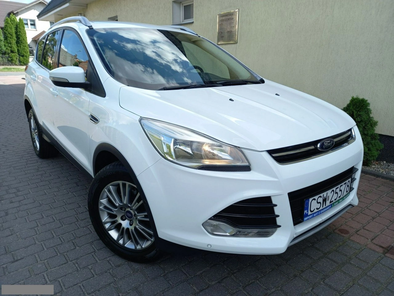 Ford Kuga - Zdjęcie 8