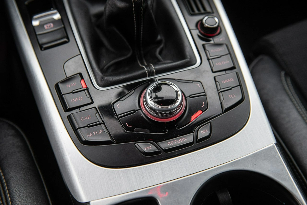 Audi A4 - Zdjęcie 23