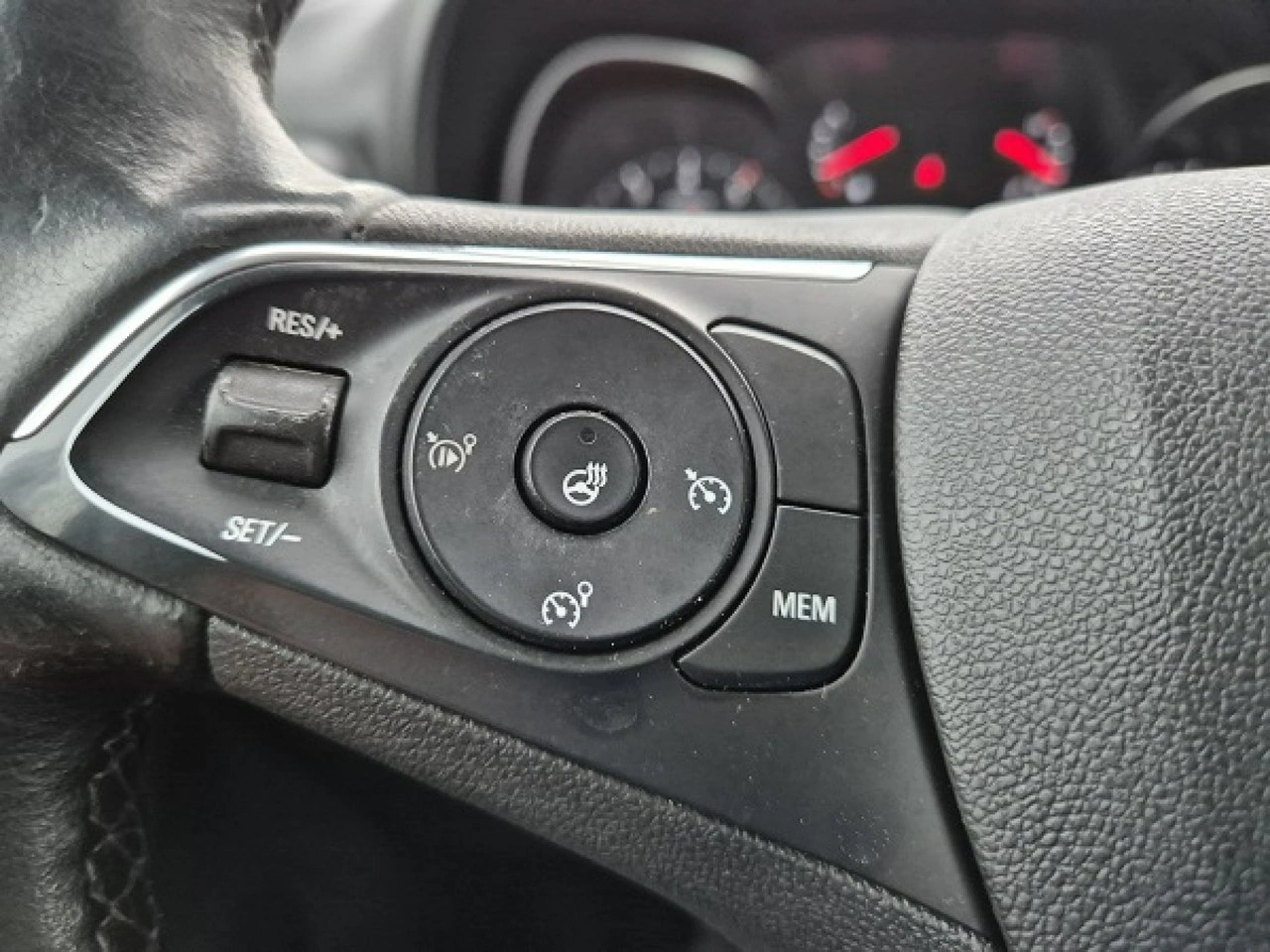 Opel Combo Life - Zdjęcie 25