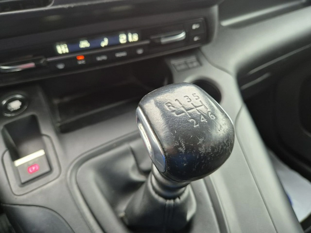 Opel Combo Life - Zdjęcie 31