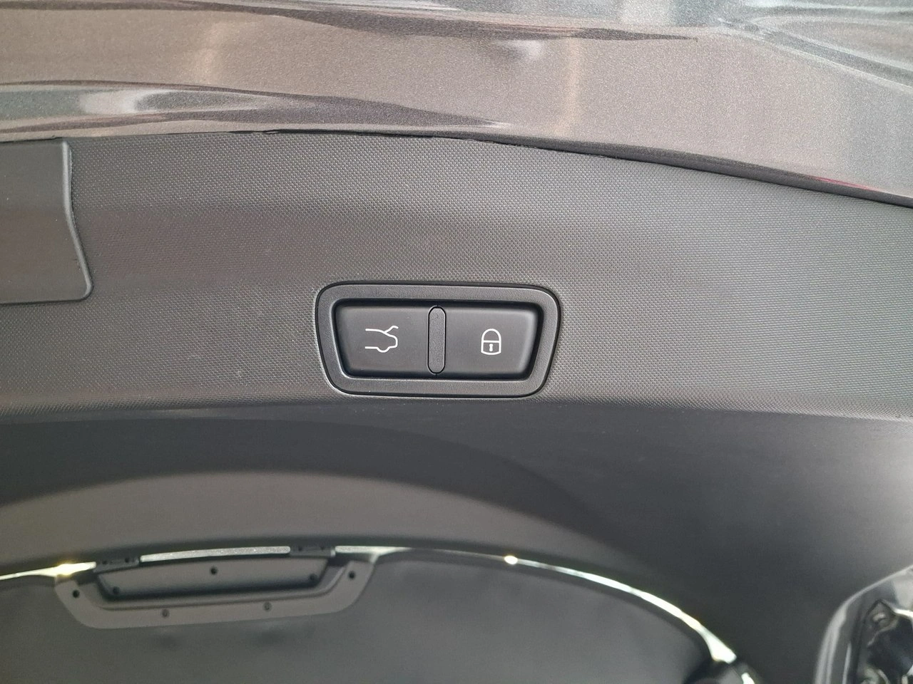 Alfa Romeo Stelvio - Zdjęcie 12