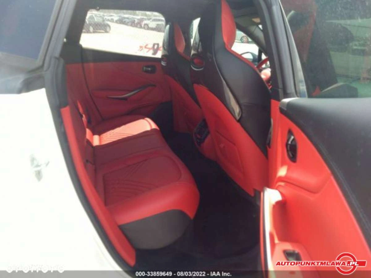 Aston Martin DBX - Zdjęcie 7