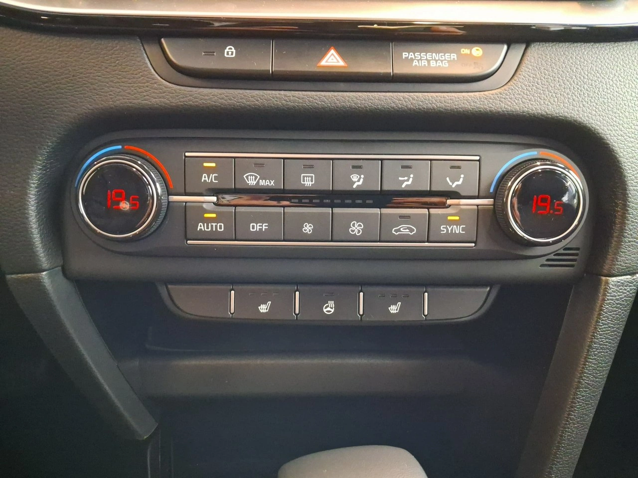 Kia XCeed - Zdjęcie 24