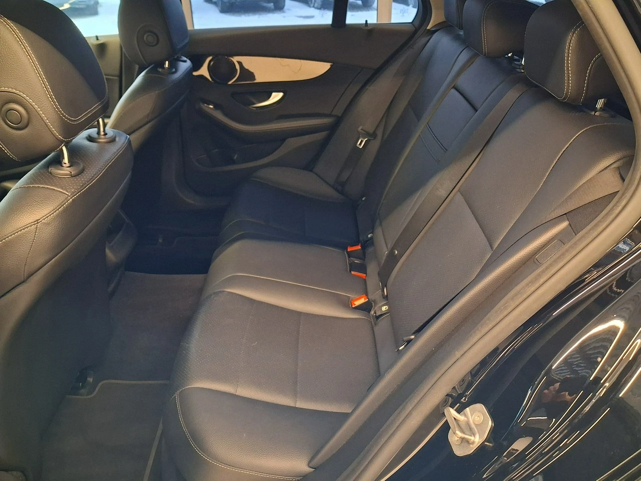 Mercedes C 200 - Zdjęcie 14