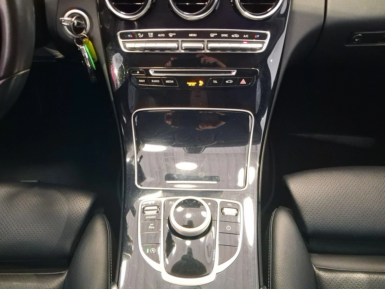 Mercedes C 200 - Zdjęcie 18