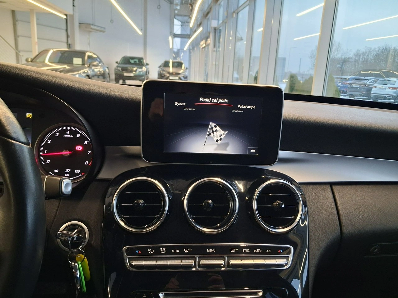 Mercedes C 200 - Zdjęcie 21