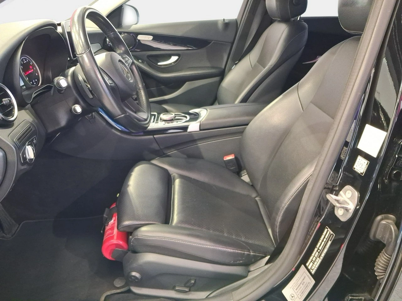 Mercedes C 200 - Zdjęcie 8