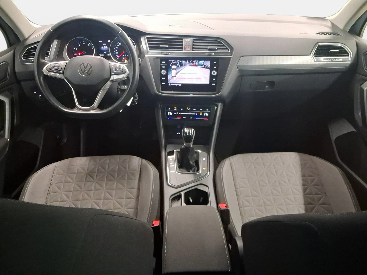 Volkswagen Tiguan - Zdjęcie 12