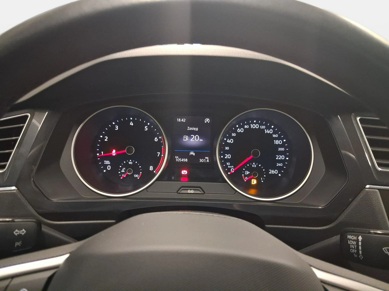 Volkswagen Tiguan - Zdjęcie 16