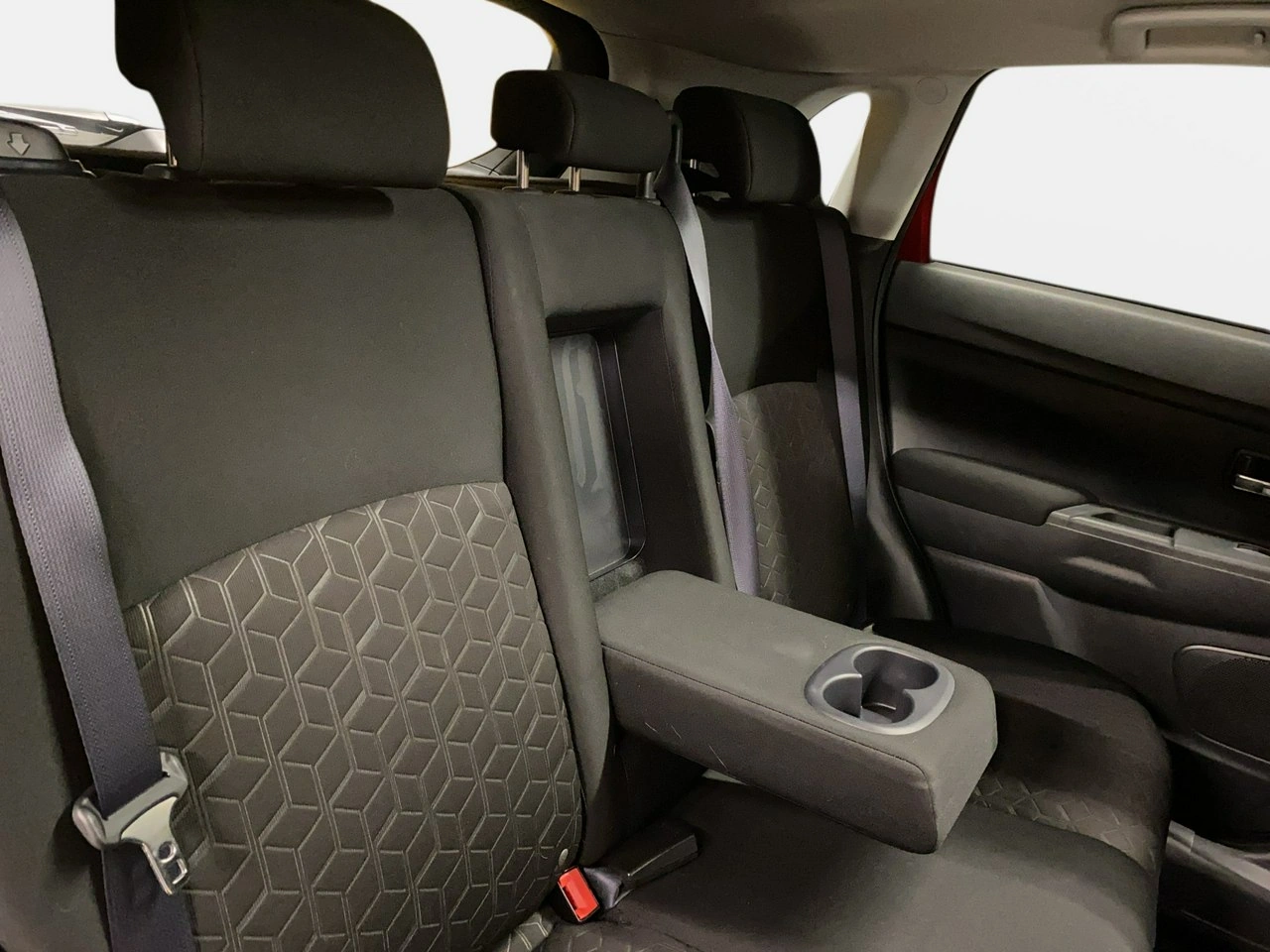 Mitsubishi ASX - Zdjęcie 15