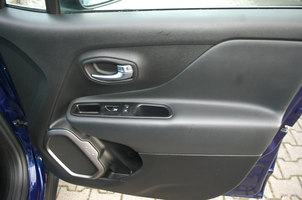 Jeep Renegade - Zdjęcie 31