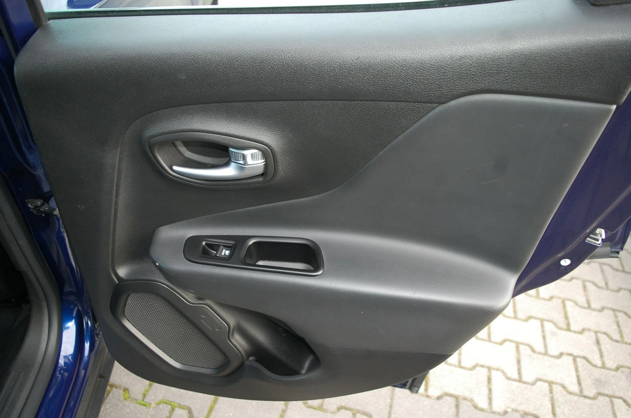 Jeep Renegade - Zdjęcie 32